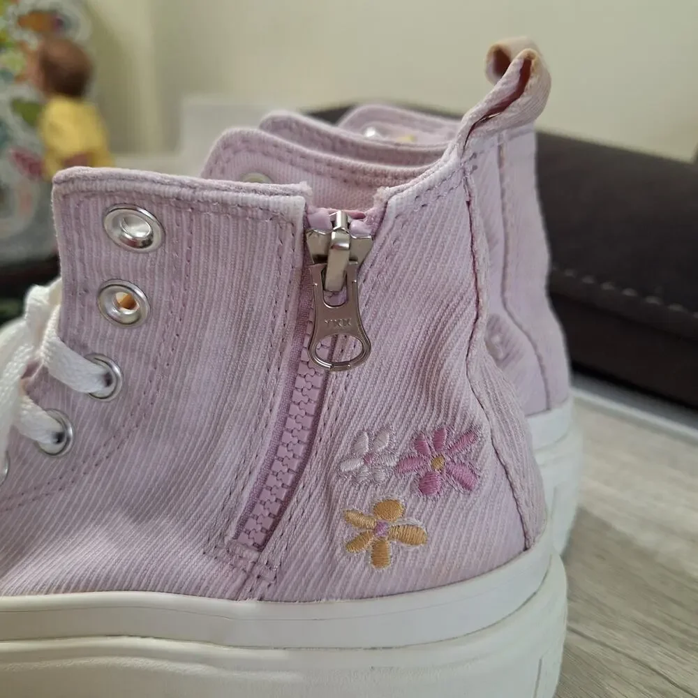 Converse Kids' 2 Chuck Taylor All Star hi-Top Sneaker girls shoes lavender